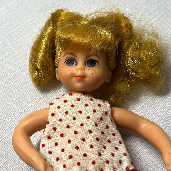 Vintage 1965 Mattel Buffy Doll Japan TV Show - Family Affair + HOMEMADE outfits - Picture 5 of 13